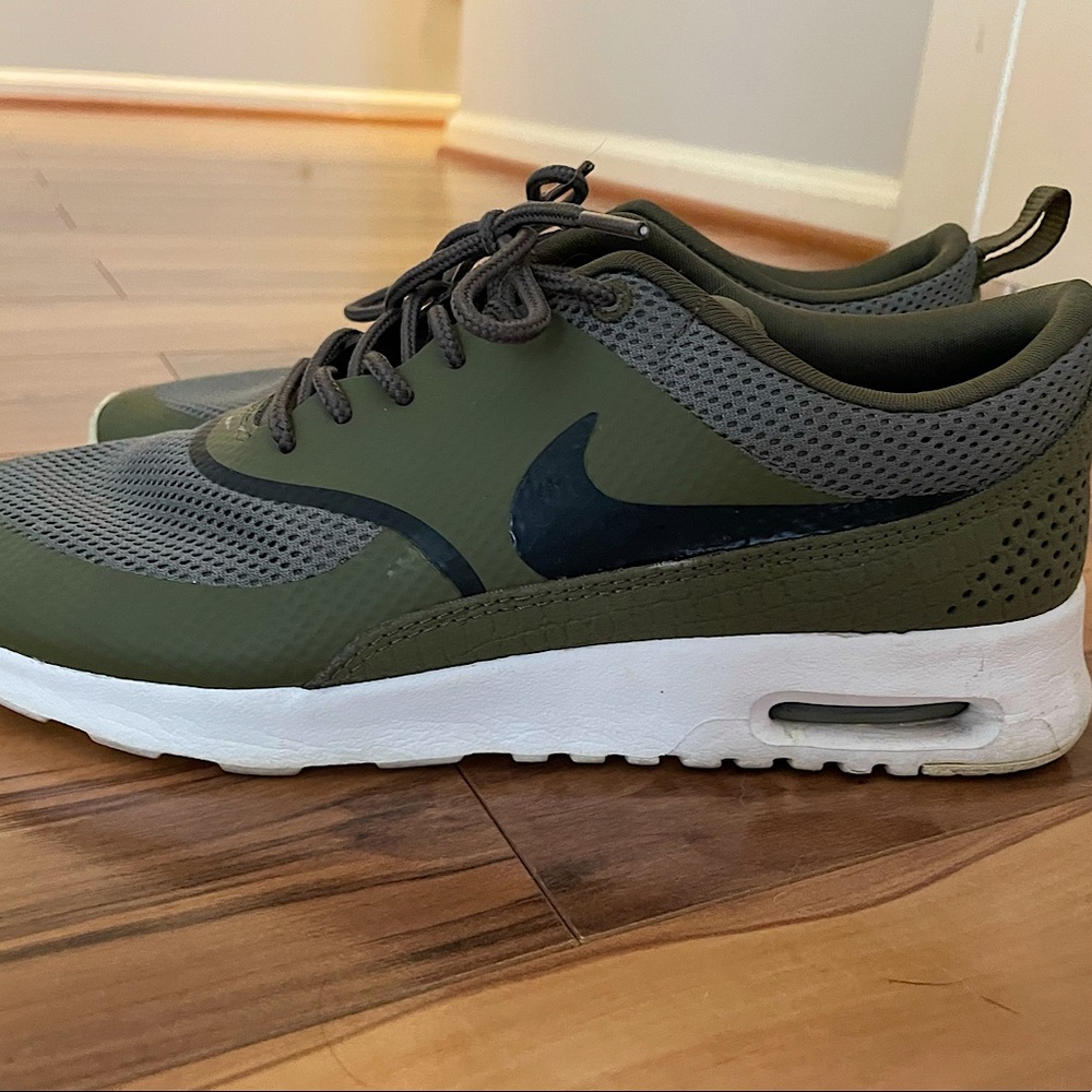 Nike shoes
